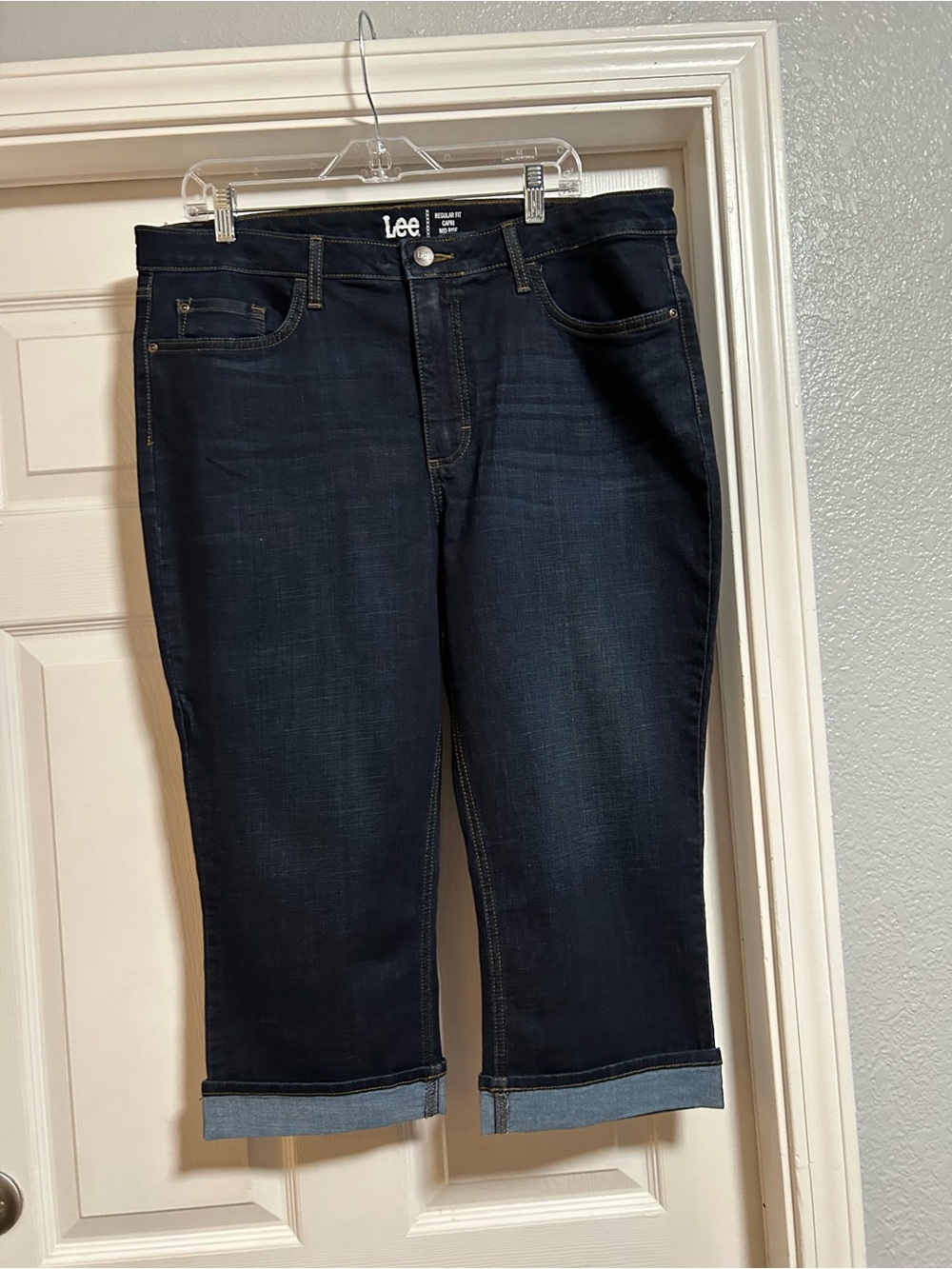 Lee Women's Dark Indigo Capri Jeans